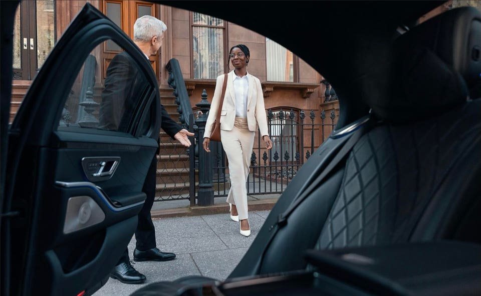 Chauffeur Company Saudi Arabia - FrontierLimo